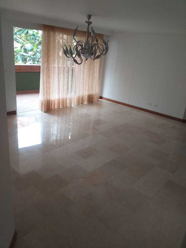 Imagen 12 de 14 de Se Arrienda Apartamento En Medellin - Laureles