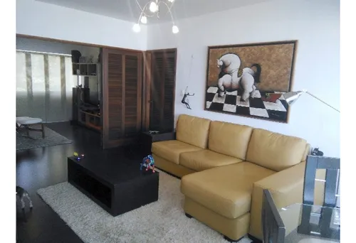 Apartamento En Los Naranjos