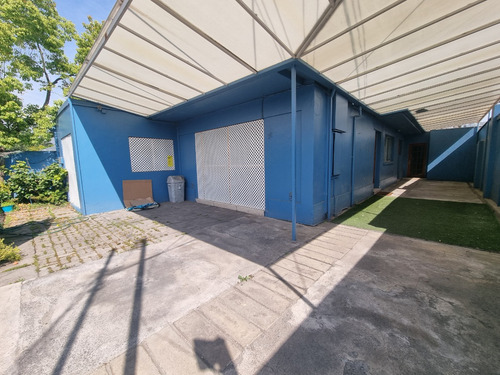 Casa En Excelente Ubicación, Apta Para Oficina Con Trifásica