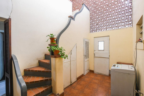 Imagen 10 de 22 de Casa De 2 Dormitorios En Venta Con Patio Y Terraza Parrillero Echesortu Rosario Centro