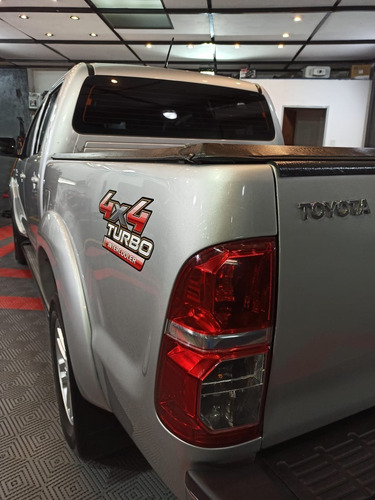 Toyota Hilux Srv Automatica 4x4 Cuero Muy Buen Estado