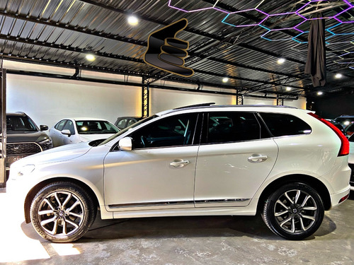 Imagen 13 de 21 de Volvo Xc60 Momentum