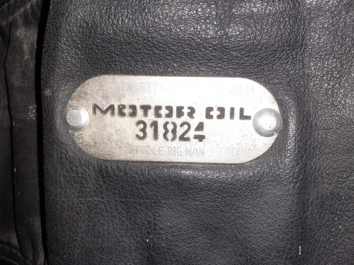 Campera Motor Oil Cuero