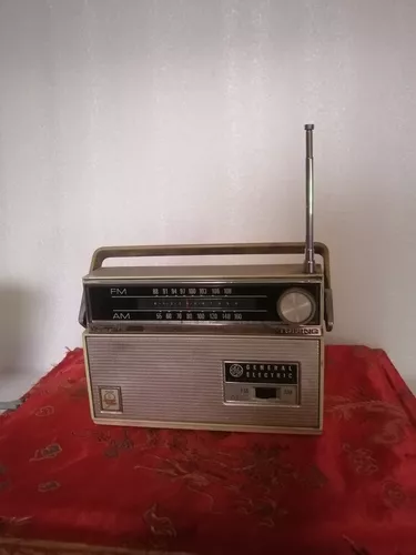 Radio a Pilas de Bolsillo IRT AM y FM
