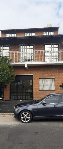 Imagen 2 de 14 de Permuta - Block De 3 Departamentos En Venta - Moron Norte