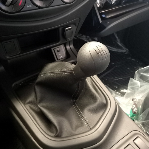 Imagen 12 de 25 de Nueva Nissan Frontier Xe 4x4 Mt 2022