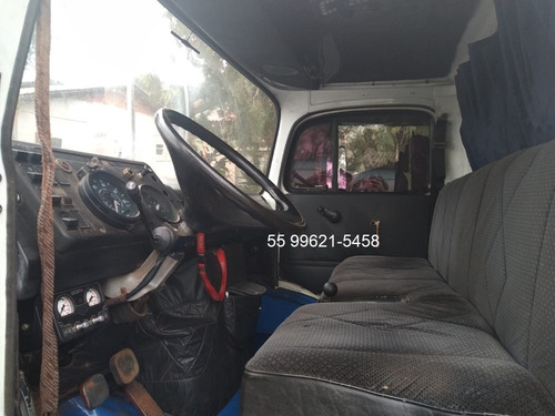 Imagem 11 de 15 de Mercedes Benz 1113 1981 Graneleiro Truck