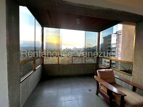 Acogedor E Iluminado Apartamento En Alquiler En La Carlota