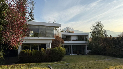 Espectacular Casa, Buen Precio, Condominio Y Vista