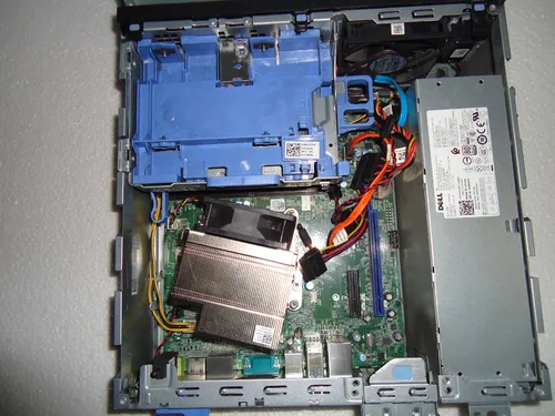 Cpu Dell Precision Tover 3420+xeon E3 1245v5+ram8gb+ssd240gb (Usado)