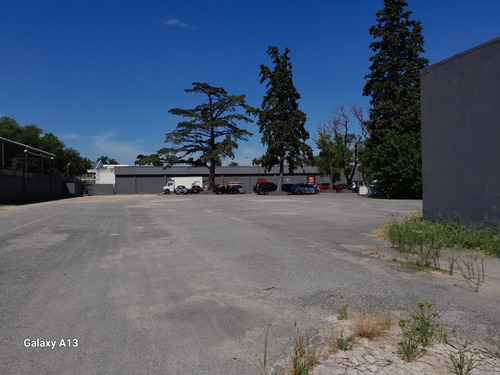 Venta Local 2000 M2 S/ 5500 M2 De Terreno