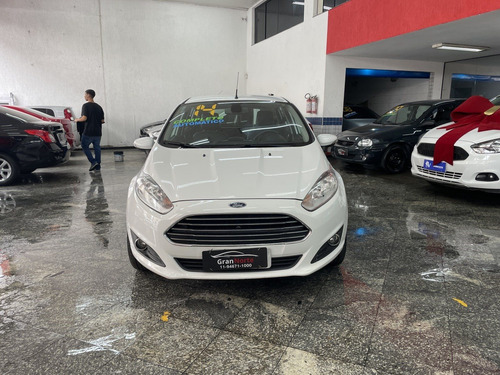Ford Fiesta 1.6 TITANIUM HATCH 16V FLEX 4P AUTOMÁTICO