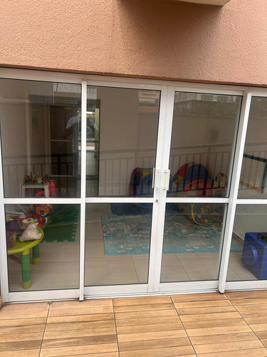 Apartamento 2 Dormitórios Sendo 1 Suite, Com 2 Vagas Fixas