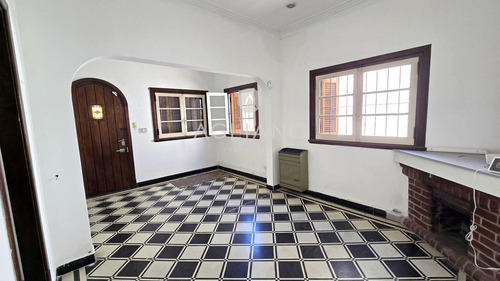 Casa En Alquiler Uso Comercial O Profesional. Zona Guemes