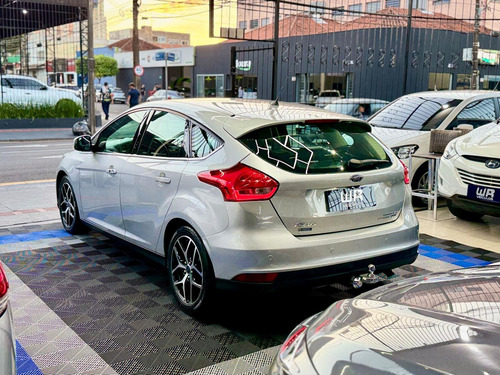 Ford Focus Ford Ti At 2.0hc