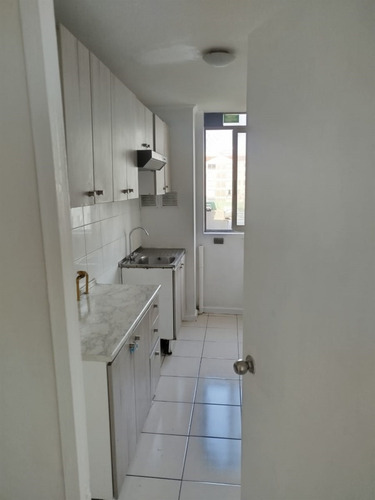 Departamento En Arriendo De 2 Dorm. Estac. En Quinta Normal