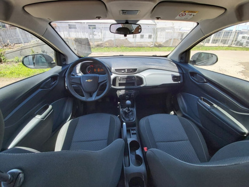 Chevrolet Onix Plus Joy 2020 Gris
