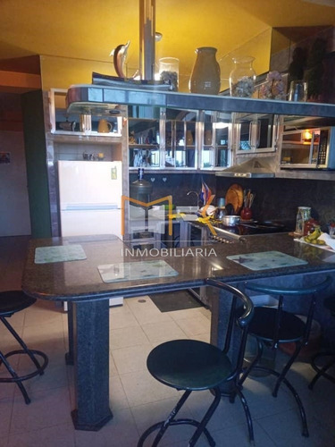Imagen 11 de 14 de Mk Inmobiliaria Vende Hermoso Apartamento Duplex En Rio Chico, Residencias Puerto Plata/04140314977