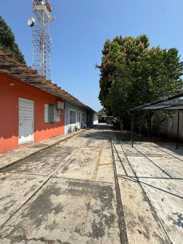Venta De Terreno Con 9 Departamentos Y 2 Locales Comerciales En Tuxtepec Oaxaca