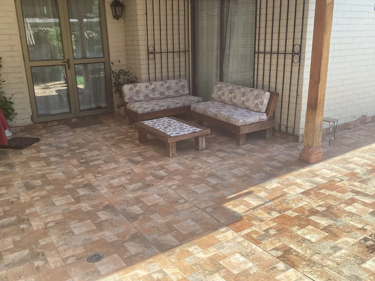 Imagen 3 de 13 de Casa Con Bello Patio Para Compartir !!