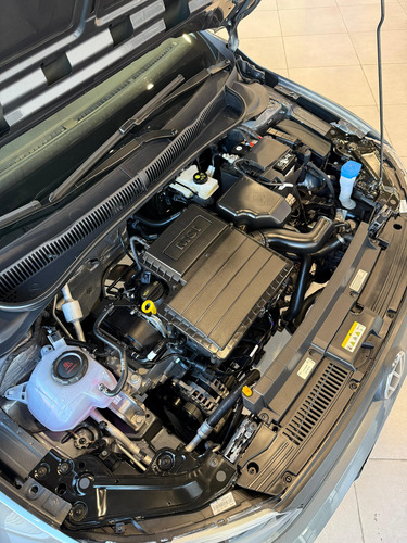 Volkswagen Polo 1.6 Msi Track