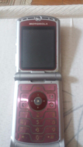Celular V3 Rose Leia A Descricao