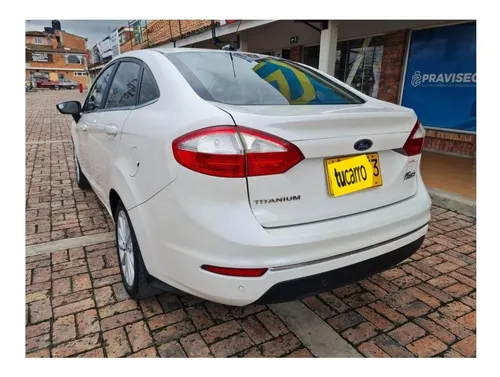 Ford Fiesta Titanium 1.6cc AT AA 4X2