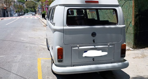 Volkswagen Kombi 1.4 Standard Total Flex 3p