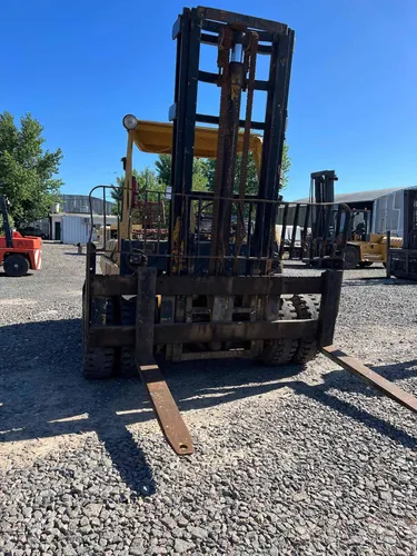 Autoelevador Cat Dp25n 2500kg 2.5tn