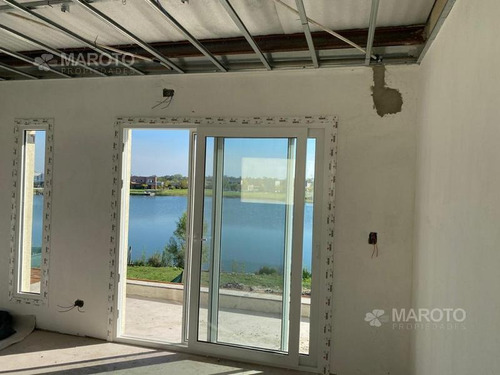 Casa En Venta En Barrio El Canton Puerto - Maroto Propiedades