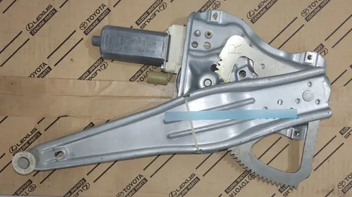 comprar Eleva Vidrio Puerta Trasera Derecha Toyota Corolla 03 - 08