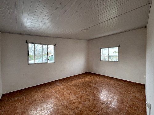 Venta Casa 2 Dormitorios Nueva Helvecia Con Cochera