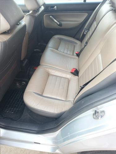 Volkswagen Golf 1.8 Gti Highline Tap Cuero 2008