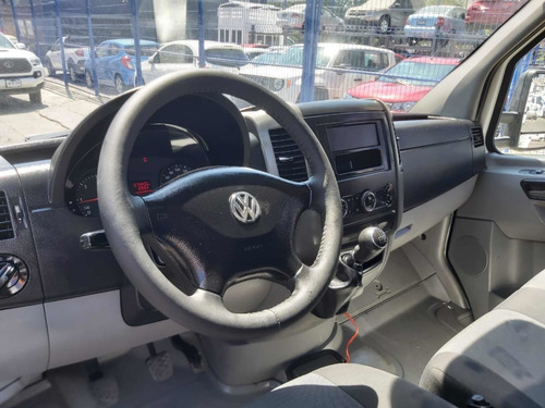 Imagen 13 de 15 de Volkswagen Crafter 2015 Plataforma