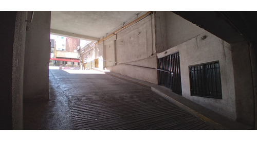 Imagen 2 de 5 de Oportunidad!! Alquilo Cochera Centrica En Cordoba