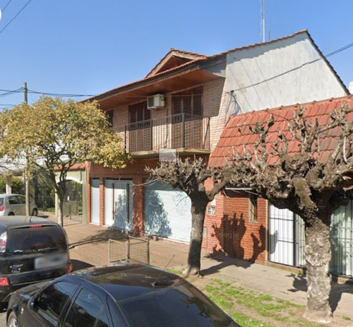 Casa Con Local A La Venta, Ideal Vivienda Y Comercio