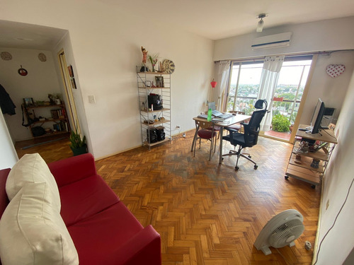 Imagen 2 de 11 de Departamento En Venta De 2 Dormitorios En Ramos Mejía