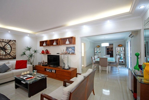 Sobrado Em Rua Tranquila - 353-im320701