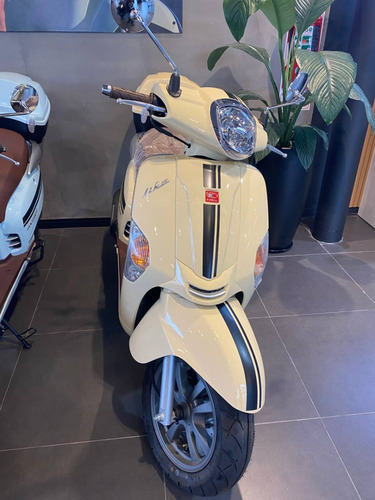 Imagen 8 de 18 de Like 125-scooter Kymco/kawasaki Quilmes-entrega Inmediata
