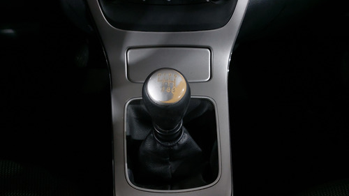 Nissan Sentra 1.8 Advance Mt