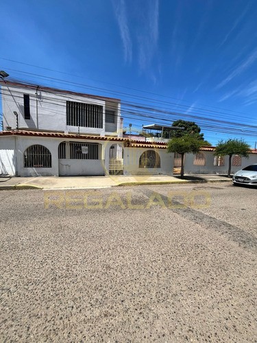 Cv-1537 Zona Oeste Casa Urbanización Cumbres De Maracaibo