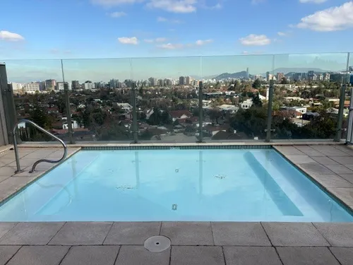 Departamento En Arriendo De 2 Dorm. En Las Condes