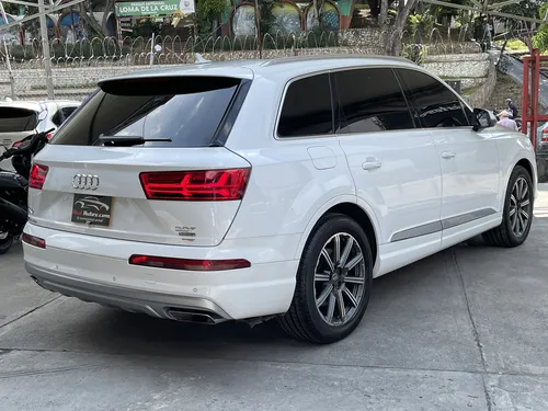Audi Q7 3.0 TFSI QUATTRO PROGRESSIVE TP 3000CC T V6 CT TC 7P R20