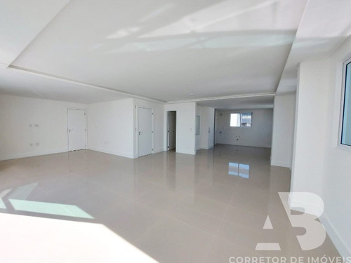 Imagem 2 de 18 de La Brise, Cobertura Nova, 02 Suítes + 02 Demi Suítes, Piscina, Terraço, Espaço Gourmet, 03 Vagas De Garagem, Centro, Balneário Camboriú, Sc. - Co00062 - 69831129