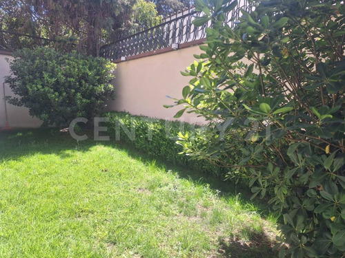 Excelente Casa En Renta En Chiluca.
