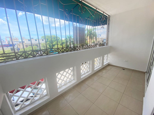 Vendo Apto 2do Nivel 3hab/157mt2 En Zona De La Esperilla D.n