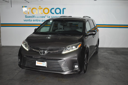 Toyota Sienna 3.5 Limited At