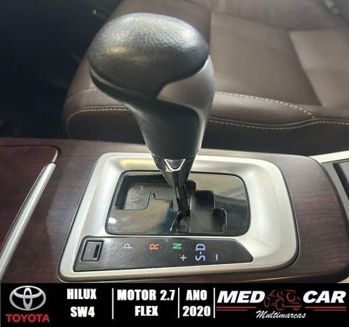 Toyota Hilux SW4 SRV 4x2 2.7 Flex 16V Aut.
