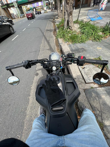 Husqvarna Svartpilen 200 2022