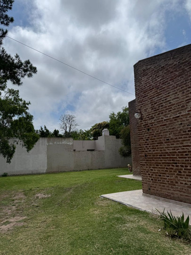 Casa En Alquiler Temporal En City Bell